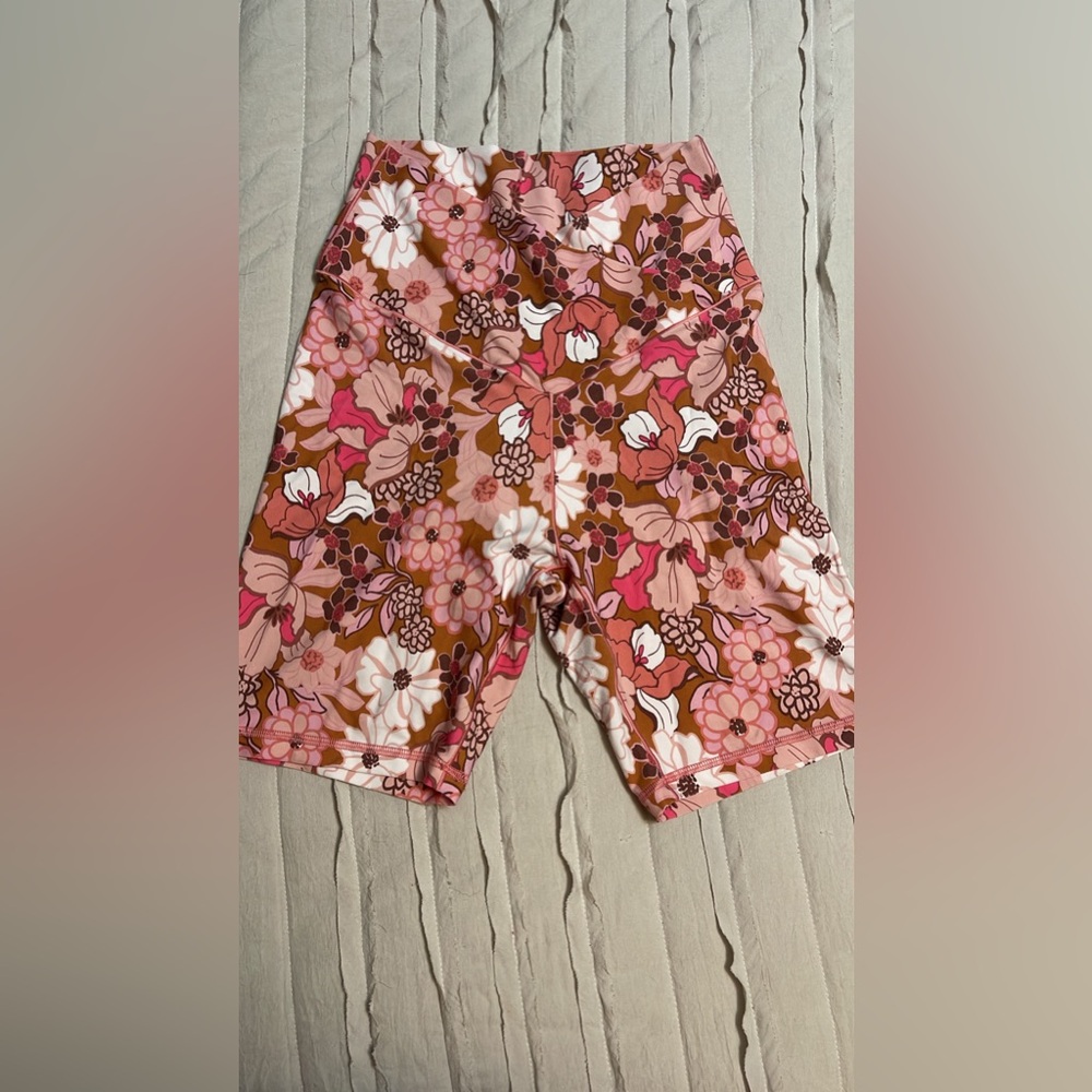 Aerie bike shorts